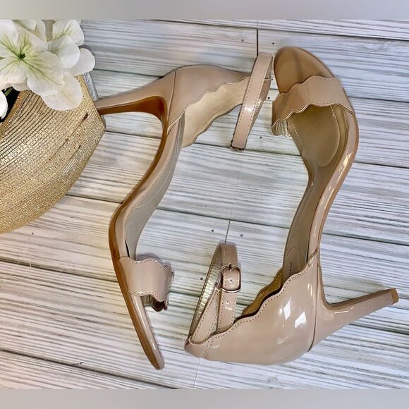 Bandolino Nude Jeepa Open Toe Classic Ankle Strap Stiletto Sandal Heels S:8.5M - Picture 8 of 10